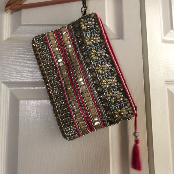 Clutch - Purse - Picture 4 of 11